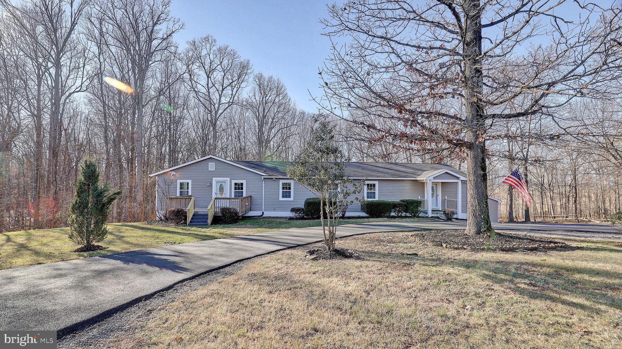 8716 Lees Ridge Road Warrenton, VA 20186 - Photo 10 of 50 Gallery Image 10