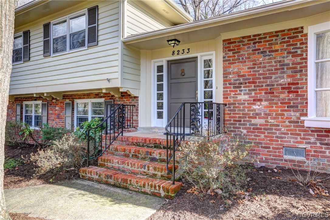 8233 Barningham Road Richmond, VA 23235 - Photo 5 of 42 Gallery Image 5