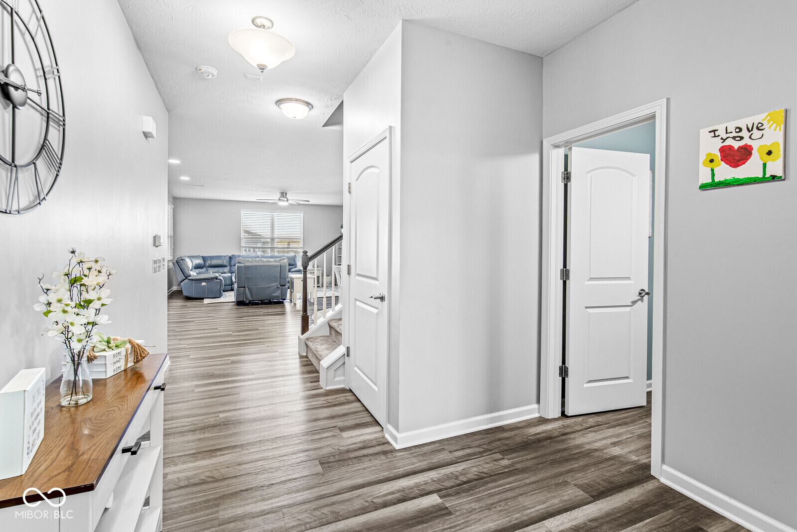 12930 Gilmour Drive Fishers, IN 46037 - Photo 3 of 37