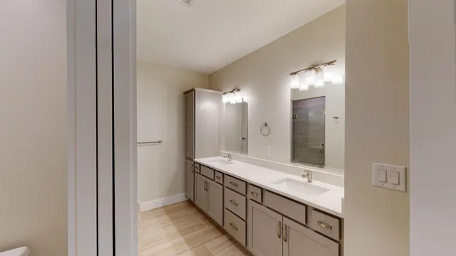 $617,499 | 1 Longview Drive, Unit 104, Atkinson, NH 03811