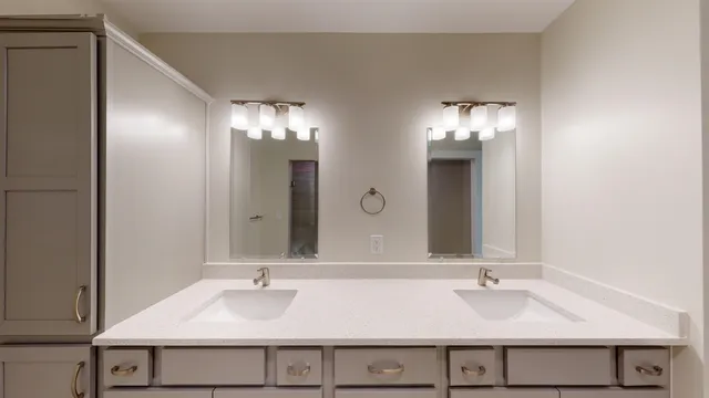 $617,499 | 1 Longview Drive, Unit 104, Atkinson, NH 03811