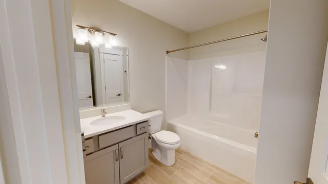 $617,499 | 1 Longview Drive, Unit 104, Atkinson, NH 03811