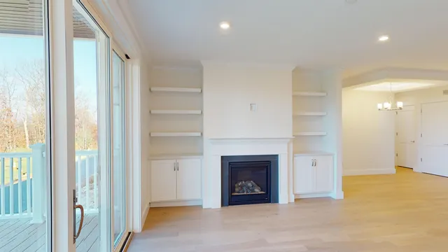 $617,499 | 1 Longview Drive, Unit 104, Atkinson, NH 03811