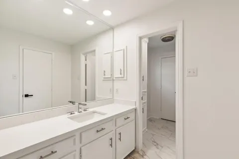$5,500 | 10541 Berry Knoll Drive, Dallas, TX 75230