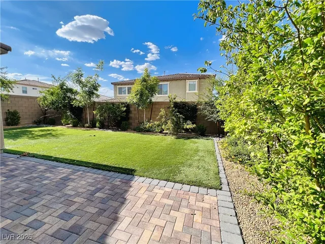 $3,395 | 294 Caddy Drop Lane, Las Vegas, NV 89148