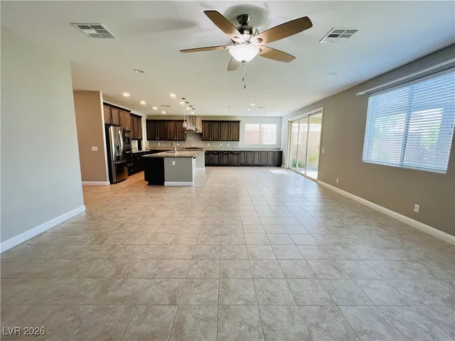 $3,395 | 294 Caddy Drop Lane, Las Vegas, NV 89148