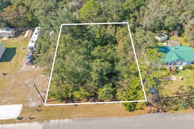 a view of a bird bath