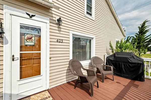 $339,900 | 423 East Alburgh Road, Alburgh, VT 05440