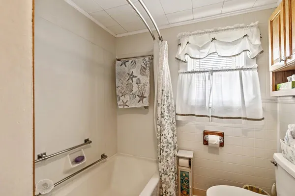 $339,900 | 423 East Alburgh Road, Alburgh, VT 05440