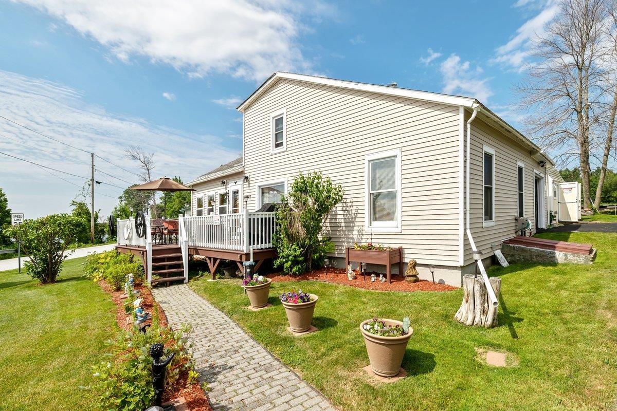 423 East Alburgh Road Alburgh, VT 05440 - Photo 3 of 42