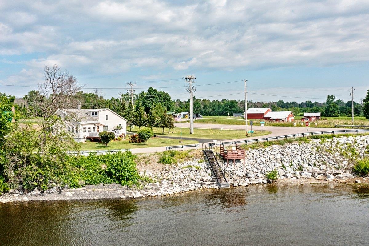 423 East Alburgh Road Alburgh, VT 05440 - Photo 5 of 42