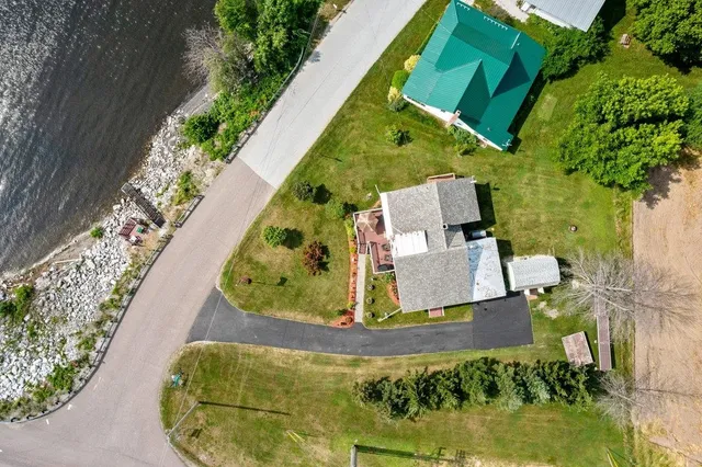 $359,000 | 423 East Alburgh Road, Alburgh, VT 05440