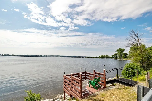 $359,000 | 423 East Alburgh Road, Alburgh, VT 05440