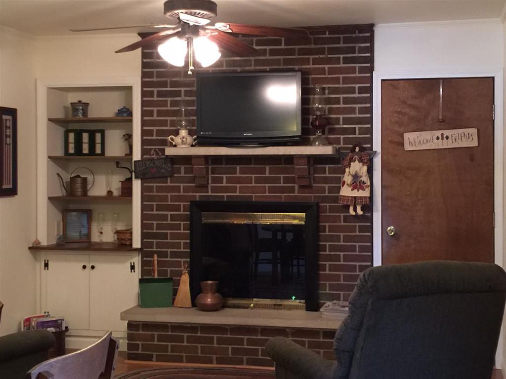640 East Redding Road Seymour, IN 47274 - Photo 4 of 9