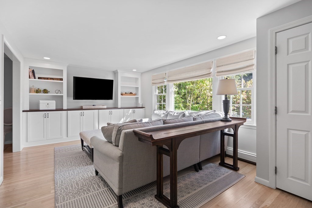 6 Langdon Road Natick, MA 01760 - Photo 6 of 31 Gallery Image 6