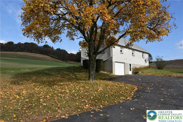 $1,950 | 238 Grim Road, Kutztown, PA 19530