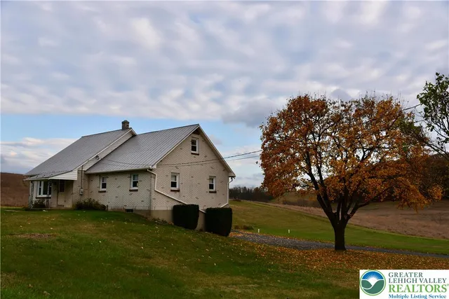 $1,950 | 238 Grim Road, Kutztown, PA 19530