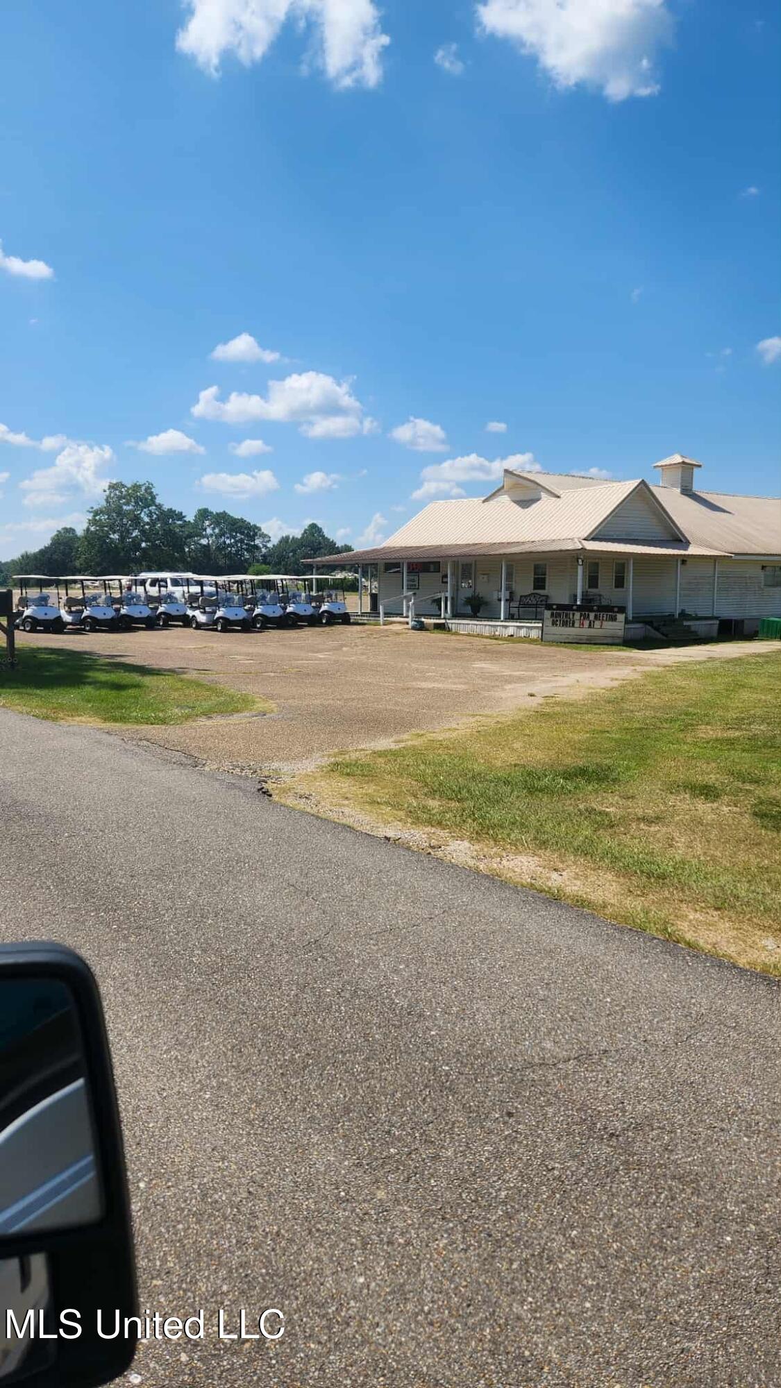 45 Ladner Drive Lumberton, MS 39455 - Photo 22 of 33 ad783d1b-5f26-4861-8686-966531f9a3cf (1)