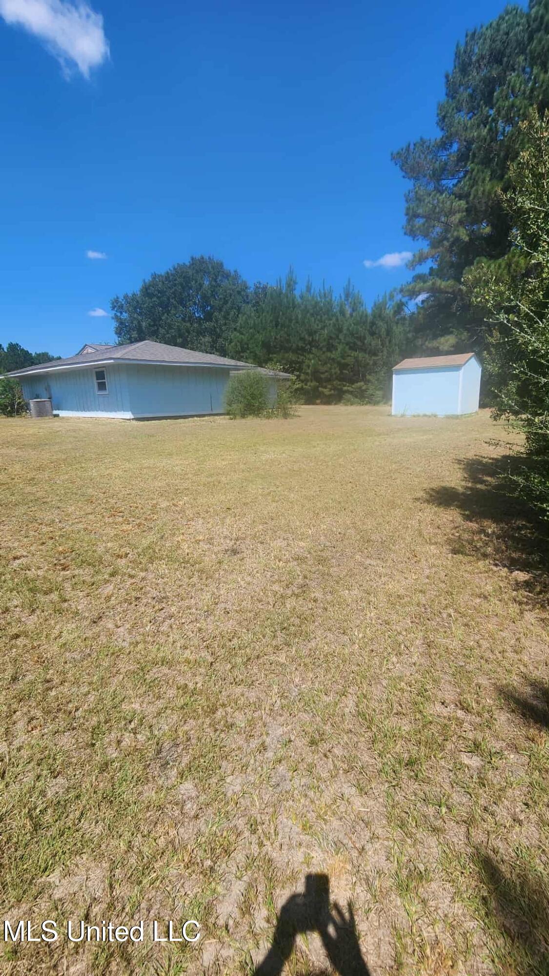 45 Ladner Drive Lumberton, MS 39455 - Photo 6 of 33 85e5717c-de6c-46b3-973b-67ac9cc4d0a3