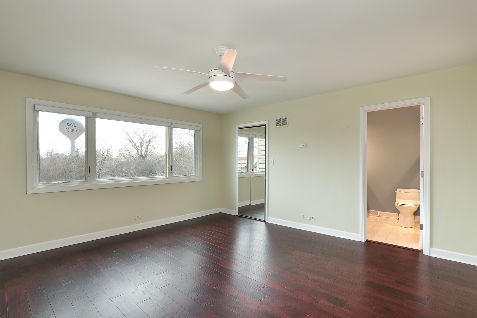 1150 Meadow Road Northbrook, IL 60062 - Photo 12 of 17 Gallery Image 12