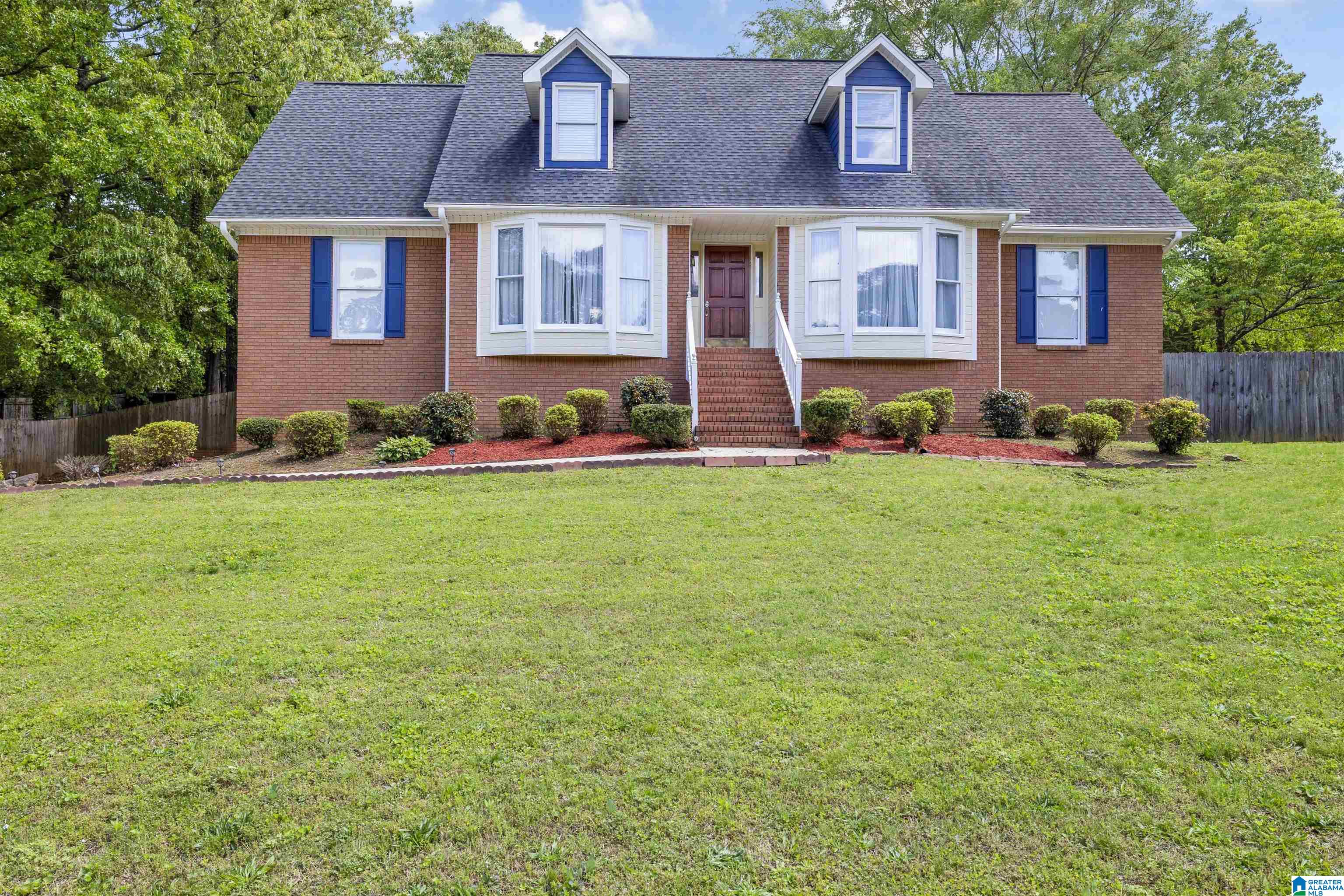 3015 Hunters Run Gardendale, AL 35071 - Photo 2 of 42
