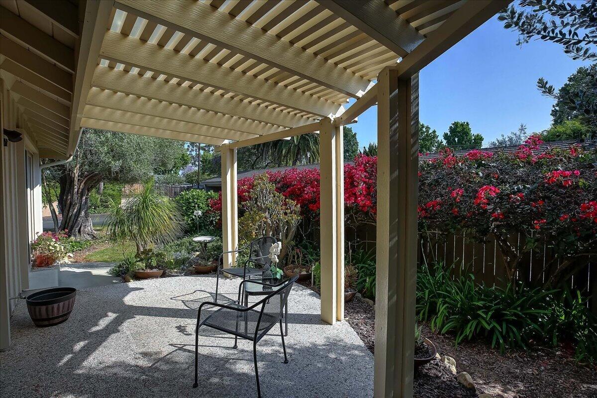 5726 Encina Road, Unit 1 Goleta, CA 93117 - Photo 21 of 36 09-009