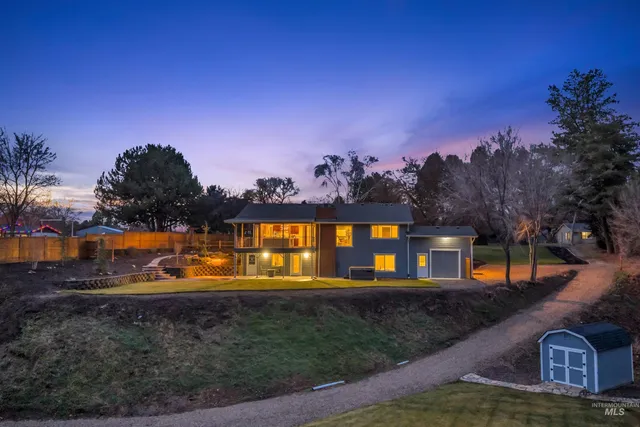 $1,250,000 | 936 North Arlington Drive, Eagle, ID 83616