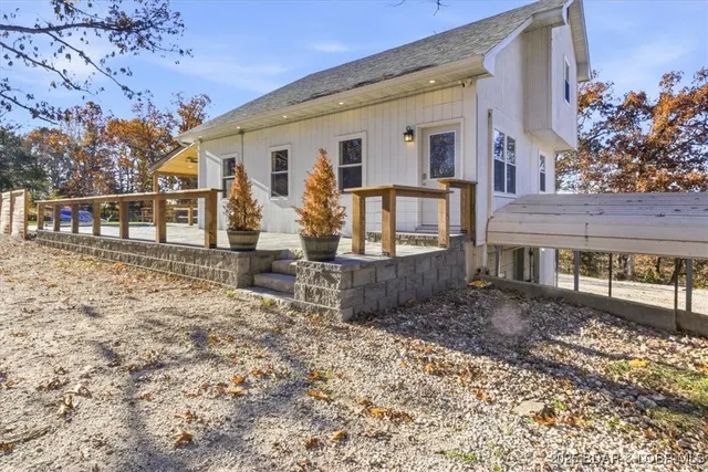 $355,000 | 3 Leisure Road, Eldon, MO 65026