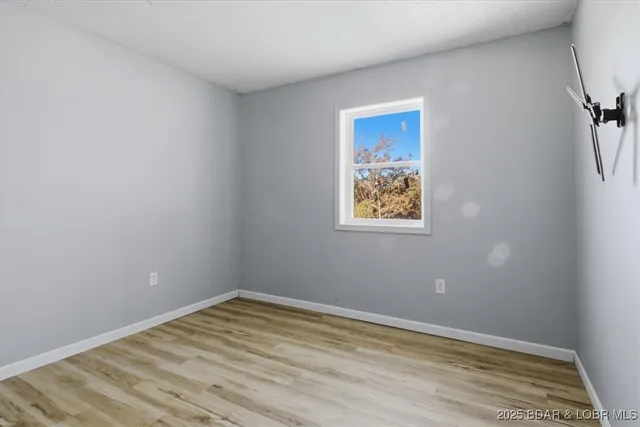 $355,000 | 3 Leisure Road, Eldon, MO 65026