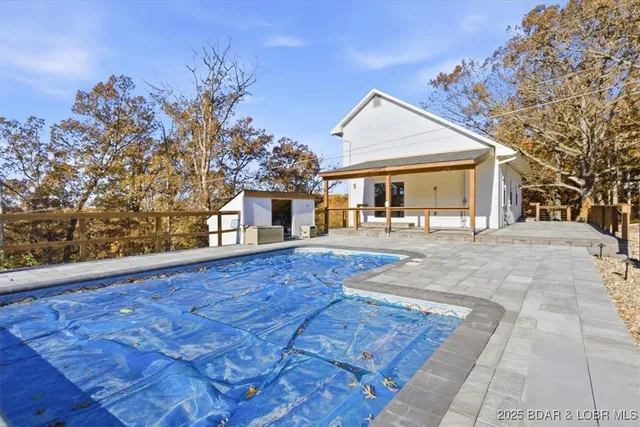 $355,000 | 3 Leisure Road, Eldon, MO 65026