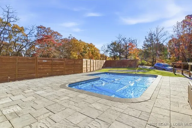 $355,000 | 3 Leisure Road, Eldon, MO 65026