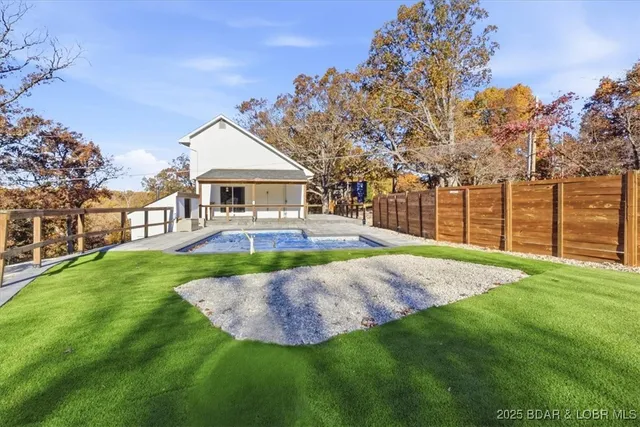 $355,000 | 3 Leisure Road, Eldon, MO 65026