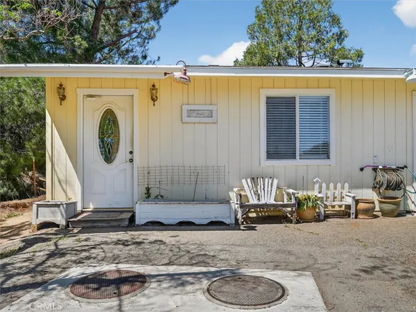 $549,000 | 46535 Eastwood Drive North, Oakhurst, CA 93644