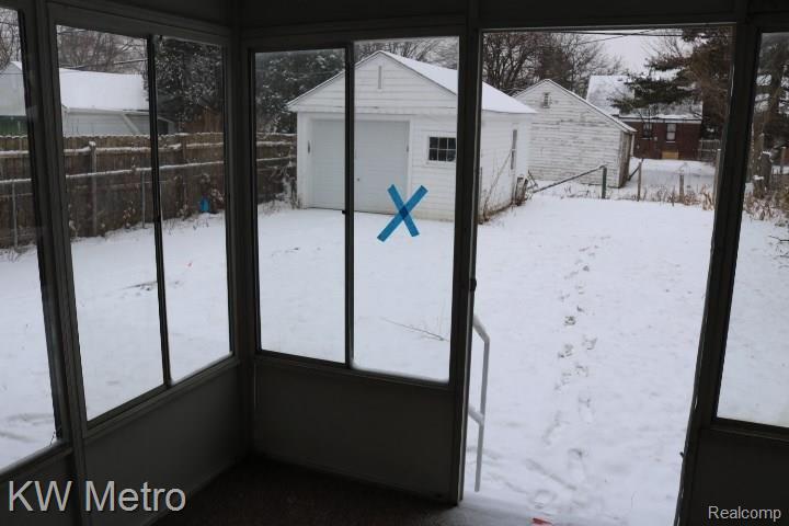 10463 Roxbury Street Detroit, MI 48224 - Photo 23 of 24 IMG_0020.JPG