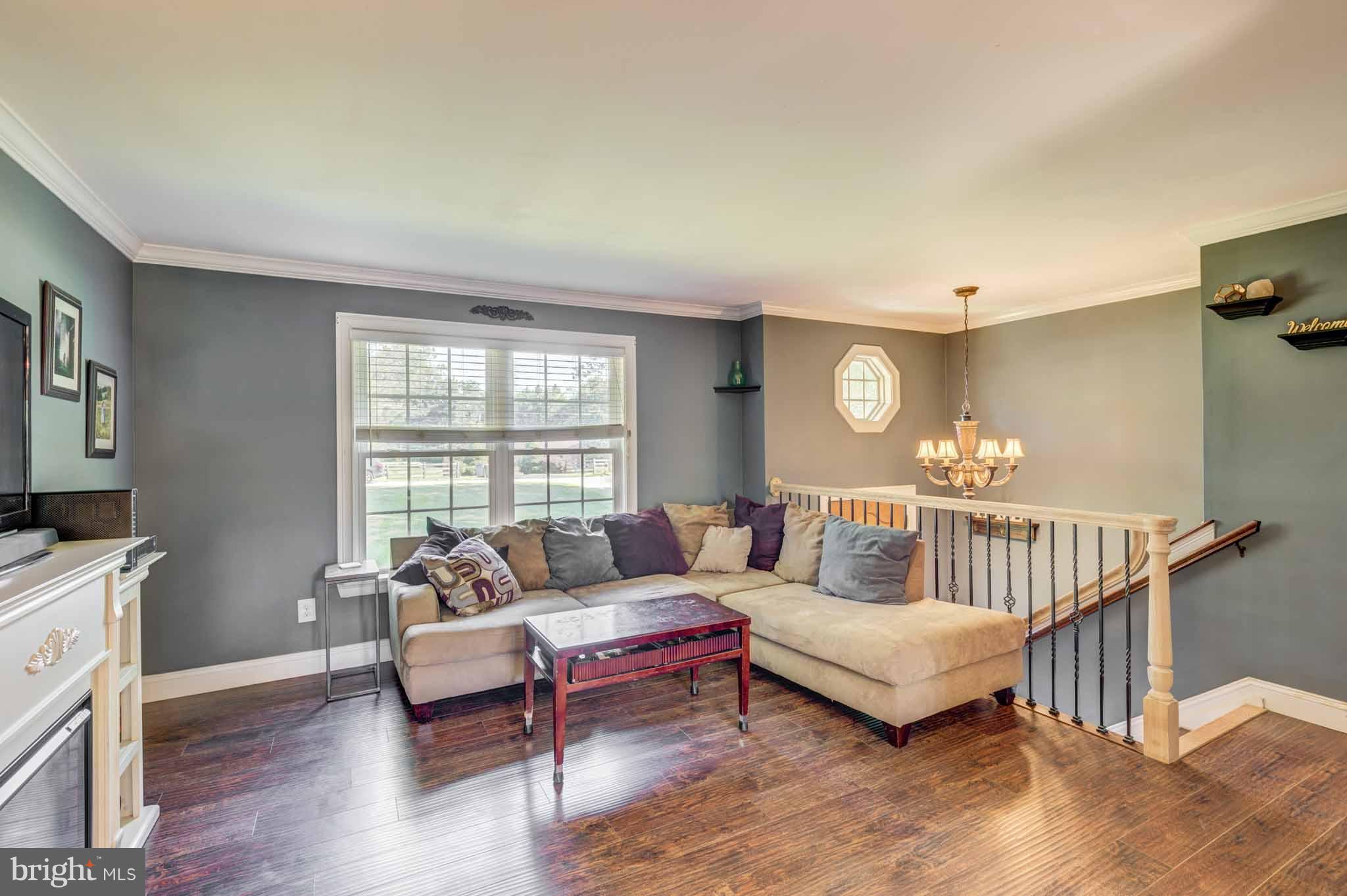 711 Rolling Ridge Drive Westminster, MD 21157 - Photo 14 of 29 Living Room