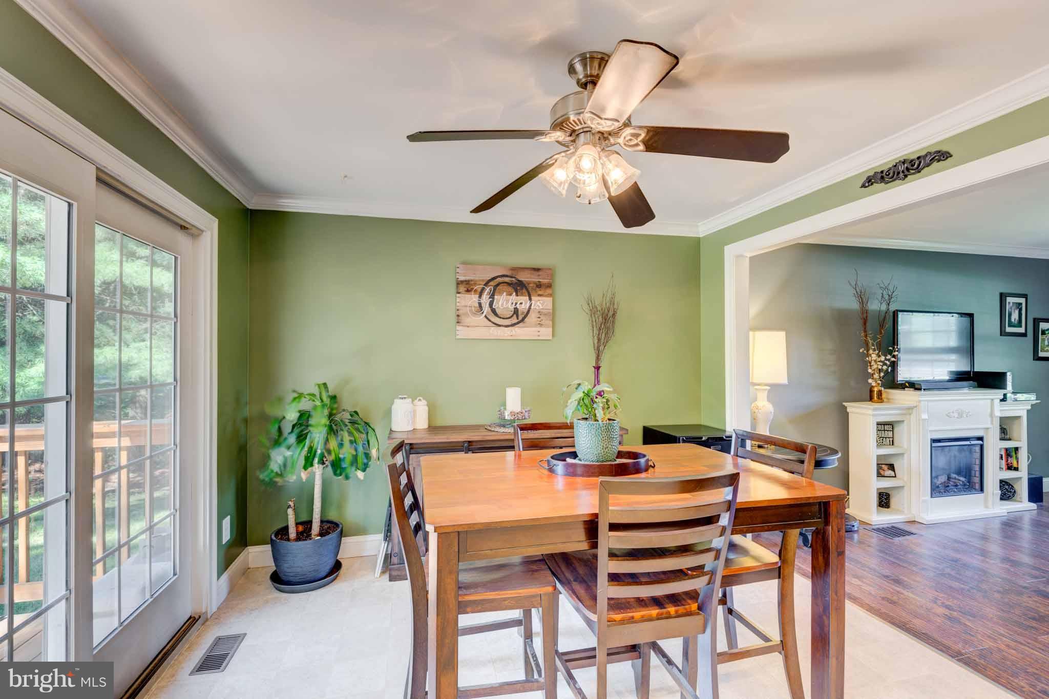 711 Rolling Ridge Drive Westminster, MD 21157 - Photo 19 of 29 Kitchen space for a large table