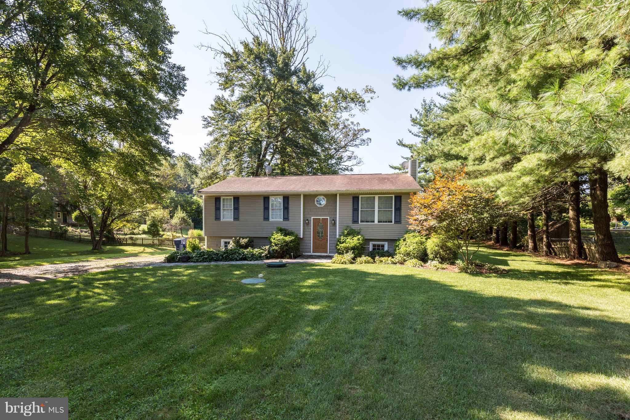 711 Rolling Ridge Drive Westminster, MD 21157 - Photo 23 of 29 Exterior (Front)