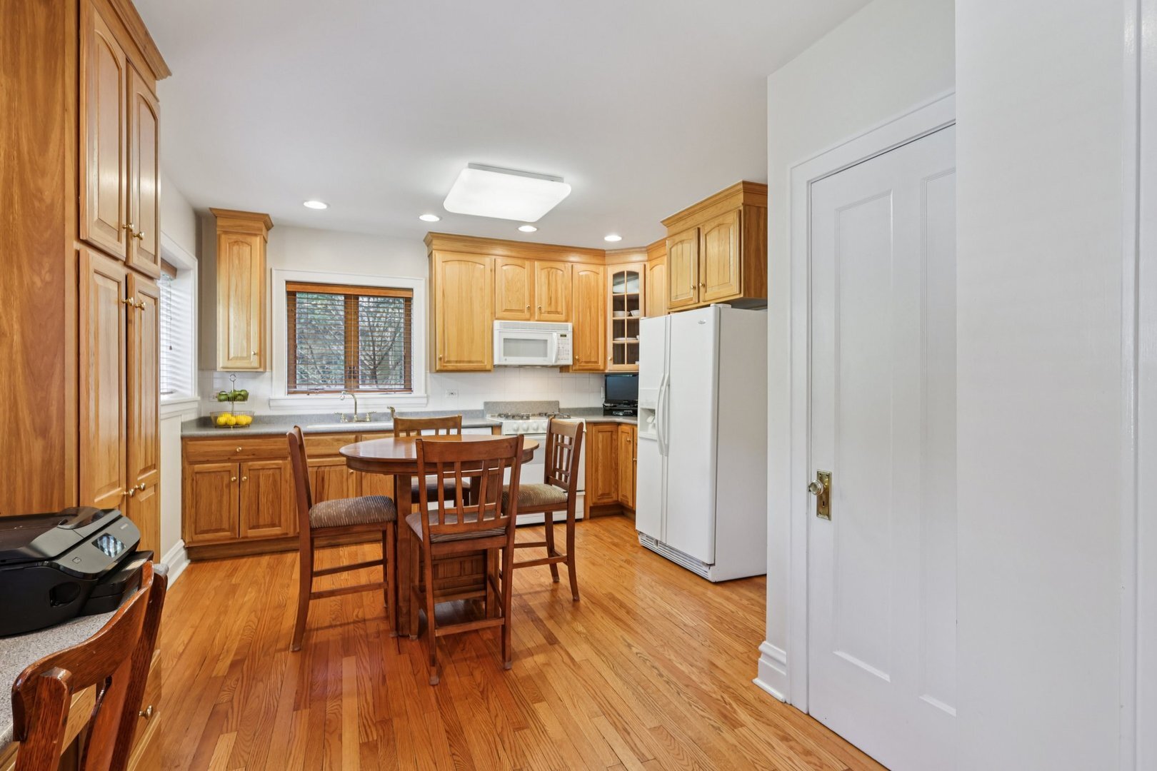 1531 Lincoln Street Evanston, IL 60201 - Photo 12 of 53