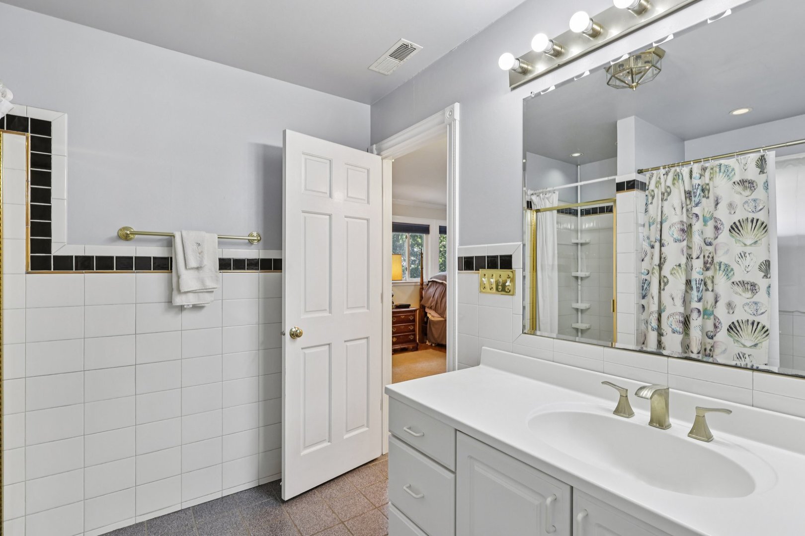 1531 Lincoln Street Evanston, IL 60201 - Photo 23 of 53