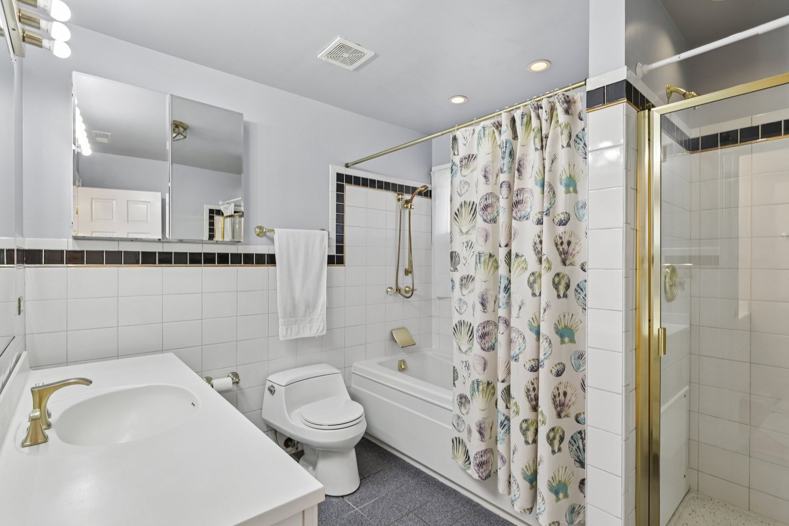 1531 Lincoln Street Evanston, IL 60201 - Photo 24 of 53