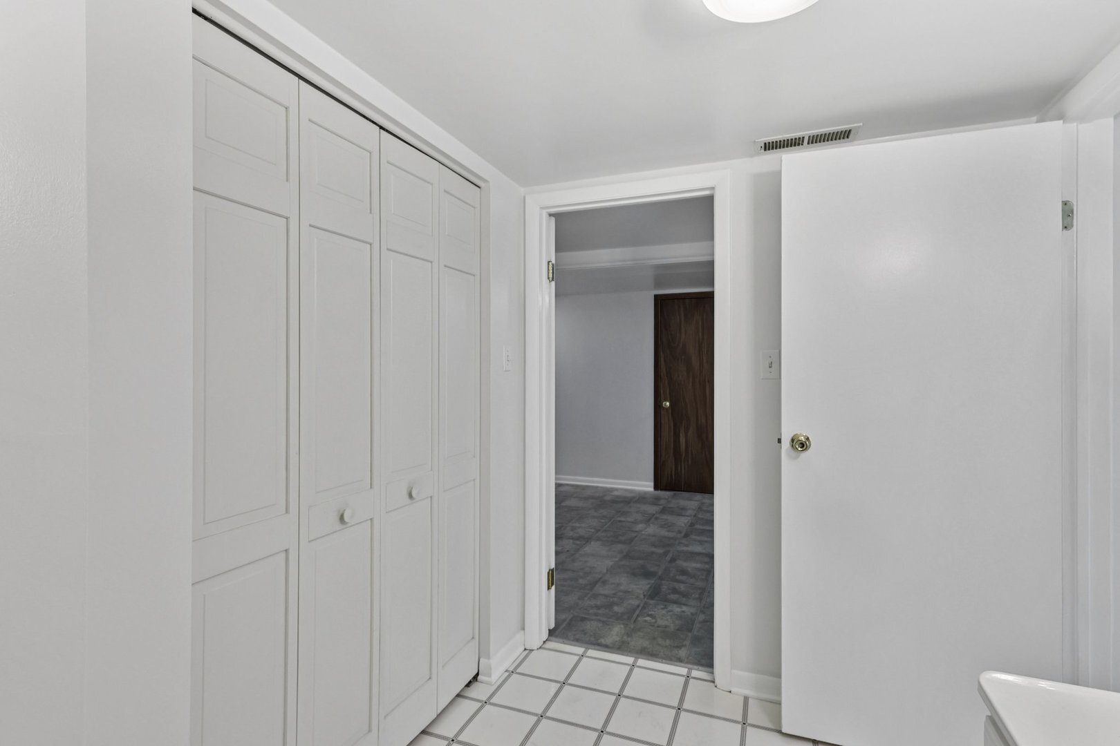 1531 Lincoln Street Evanston, IL 60201 - Photo 41 of 53