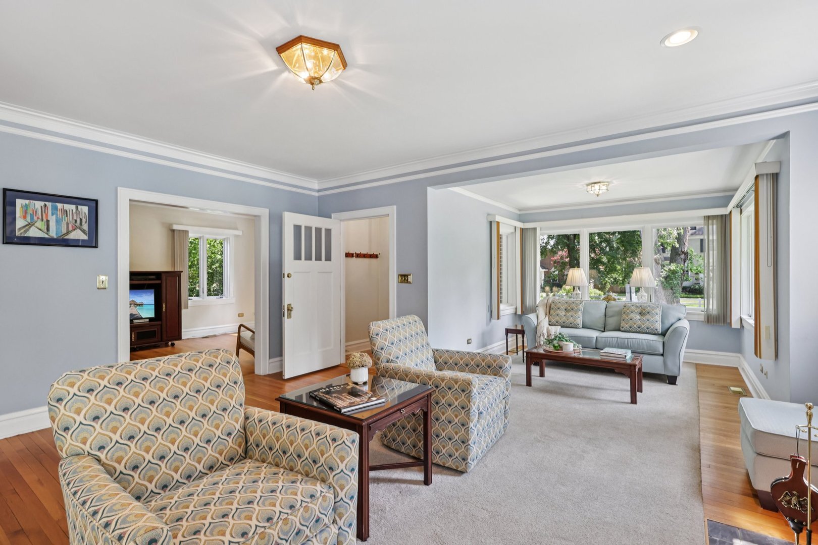 1531 Lincoln Street Evanston, IL 60201 - Photo 6 of 53