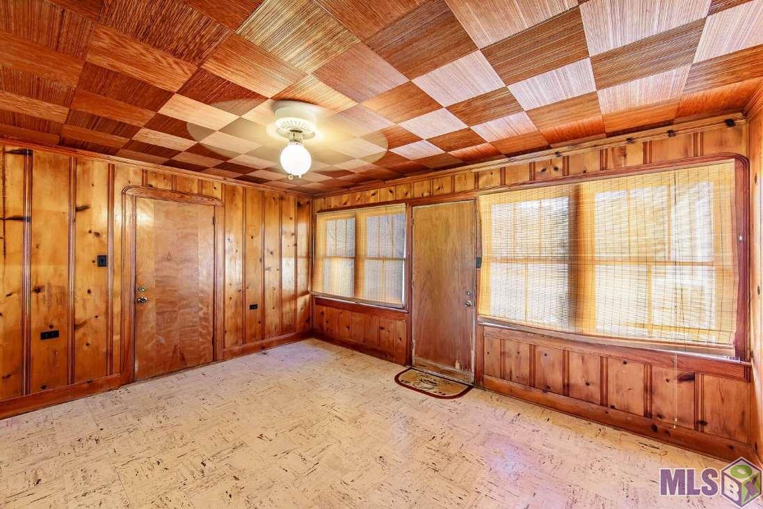 711 Bayou Blue Road Houma, LA 70364 - Photo 3 of 12 Den / Office / Bonus Room