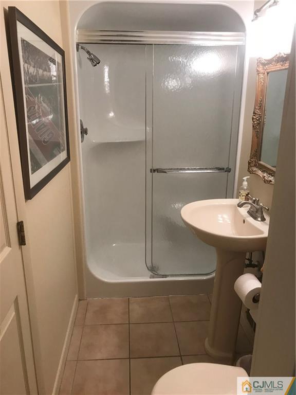 10 Winton Road East Brunswick, NJ 08816 - Photo 20 of 25 Gallery Image 20