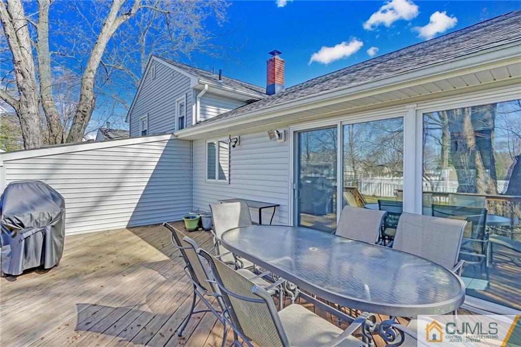 10 Winton Road East Brunswick, NJ 08816 - Photo 21 of 25 Gallery Image 21