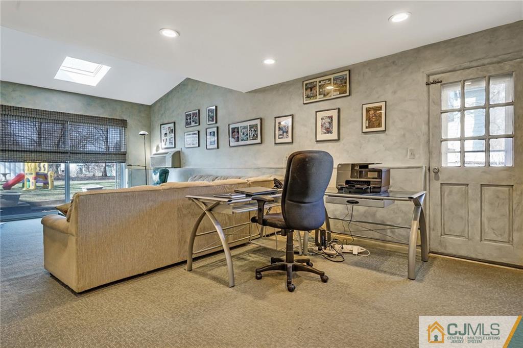 10 Winton Road East Brunswick, NJ 08816 - Photo 10 of 25 Gallery Image 10