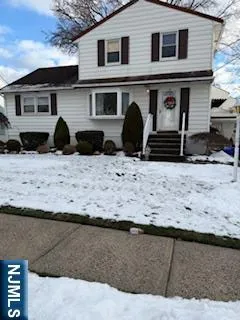 $499,000 | 300 John Ochs Drive, Saddle Brook, NJ 07663