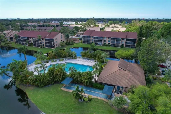 $3,860 | 5565 Ashton Lake Drive, Unit 5565, Sarasota, FL 34231