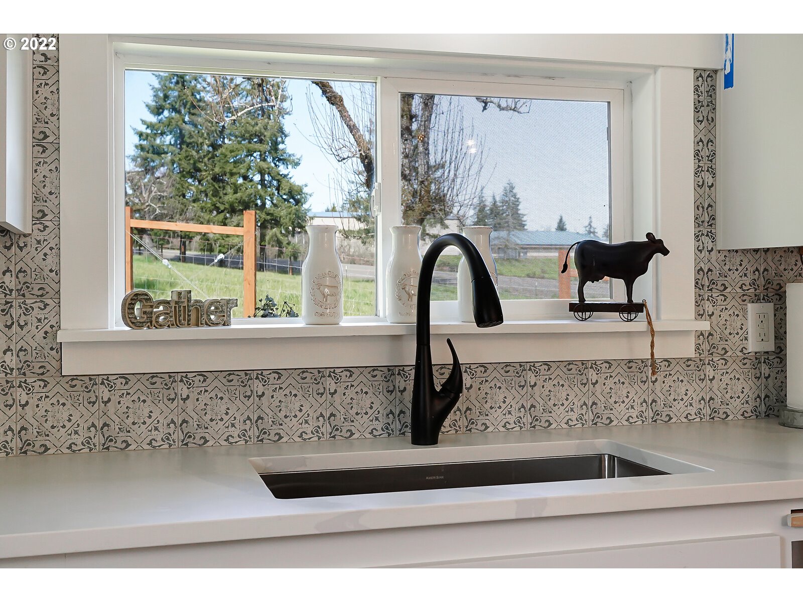 15030 Oakdale Road Dallas, OR 97338 - Photo 9 of 30
