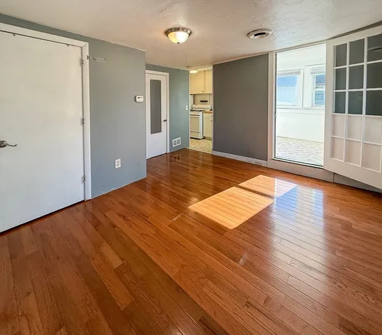 $1,750 | 258-260 Main Street, Unit 2, Ashland, MA 01721